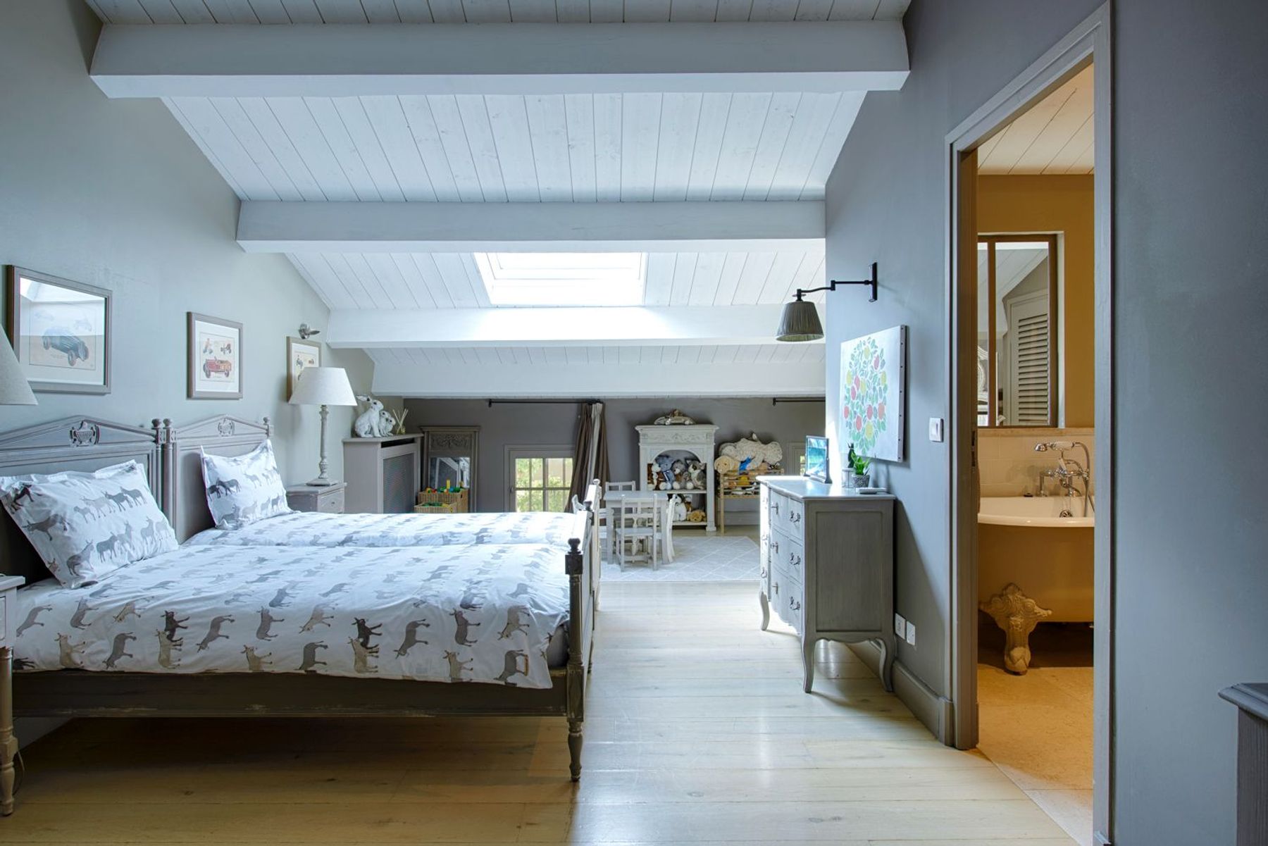 Domaine de Villeblanche villa photo.